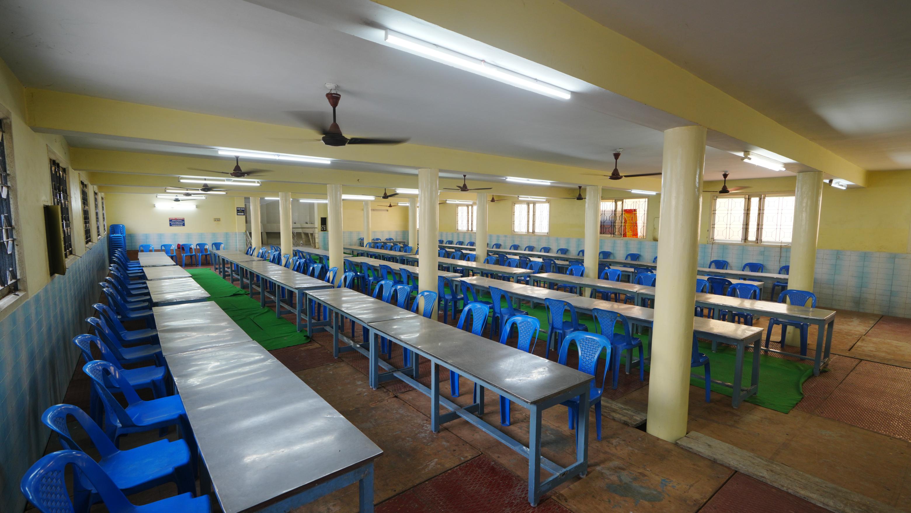 Dining Arrangement